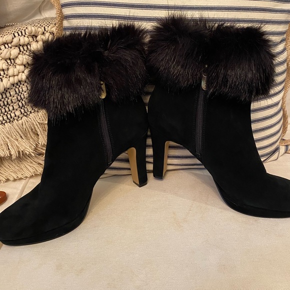 Adrienne Vittadini Boots - Picture 8 of 11